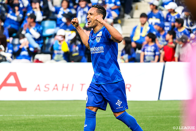 【明治安田Ｊ２・Ｊ３百年構想リーグ 地域リーグラウンド WEST-Aグループ 第15節 今治vs高知】
