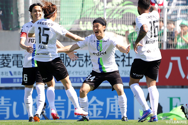 【明治安田Ｊ２・Ｊ３百年構想リーグ 地域リーグラウンド EAST-Aグループ 第15節 八戸vs湘南】