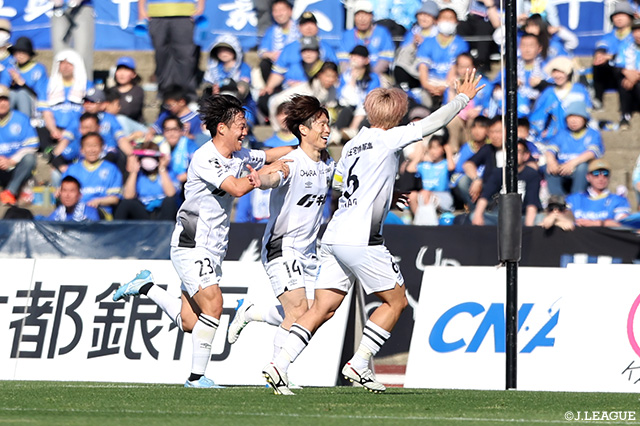 【明治安田Ｊ２・Ｊ３百年構想リーグ 地域リーグラウンド EAST-Aグループ 第15節 秋田vs相模原】