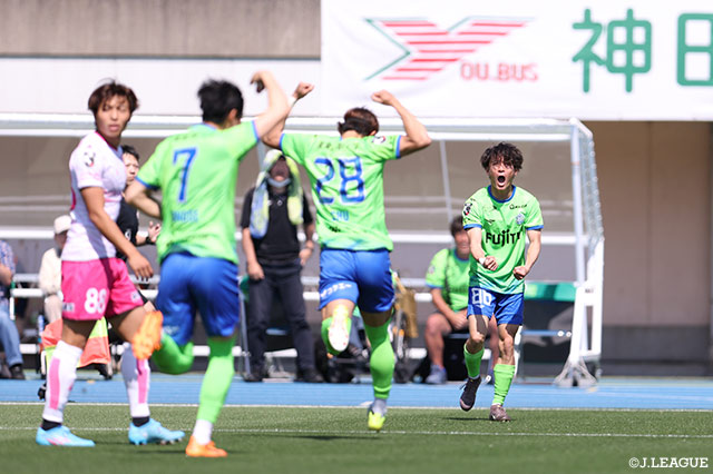 【明治安田Ｊ２・Ｊ３百年構想リーグ 地域リーグラウンド EAST-Aグループ 第14節 湘南vs栃木Ｃ】