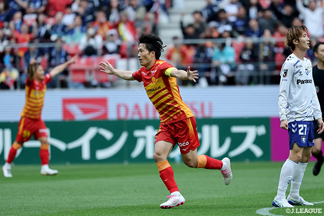 【明治安田Ｊ１百年構想リーグ 地域リーグラウンド WESTグループ 第15節 名古屋vsＧ大阪】