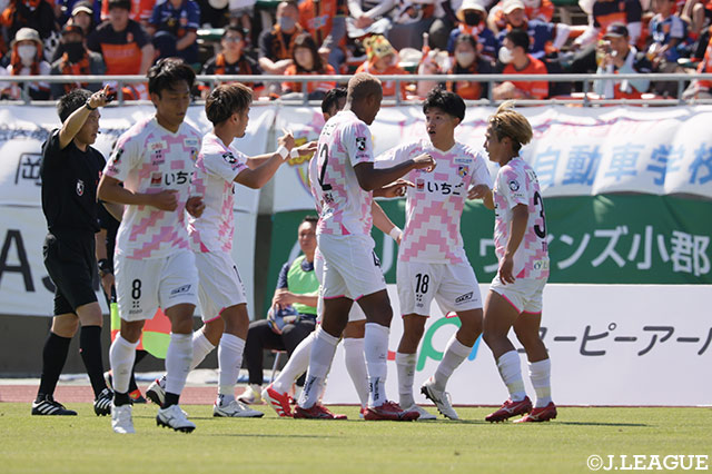 【明治安田Ｊ２・Ｊ３百年構想リーグ 地域リーグラウンド WEST-Bグループ 第16節 山口vs宮崎】