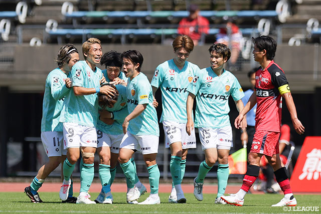 【明治安田Ｊ２・Ｊ３百年構想リーグ 地域リーグラウンド WEST-Bグループ 第16節 熊本vs琉球】