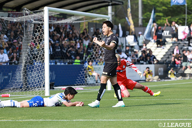 【明治安田Ｊ２・Ｊ３百年構想リーグ 地域リーグラウンド EAST-Aグループ 第17節 栃木Ｃvs山形】