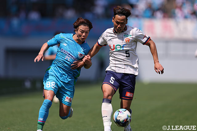 【明治安田Ｊ２・Ｊ３百年構想リーグ 地域リーグラウンド WEST-Bグループ 第17節 鳥栖vs山口】