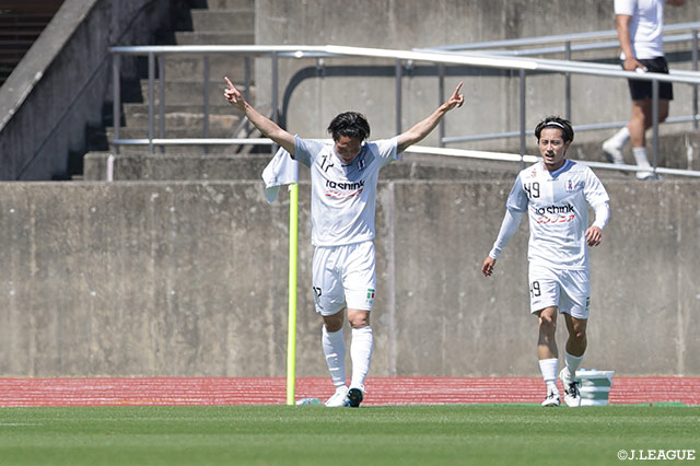 【明治安田Ｊ２・Ｊ３百年構想リーグ 地域リーグラウンド WEST-Aグループ 第17節 高知vs愛媛】