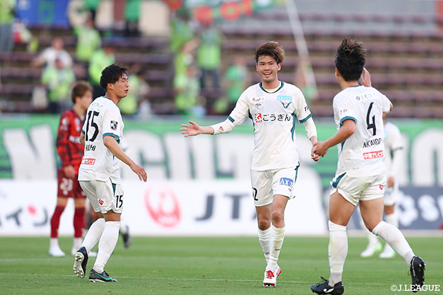 【明治安田Ｊ２・Ｊ３百年構想リーグ 地域リーグラウンド WEST-Bグループ 第17節 琉球vs鳥取】