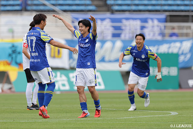 【明治安田Ｊ２・Ｊ３百年構想リーグ 地域リーグラウンド EAST-Aグループ 第18節 山形vs湘南】
