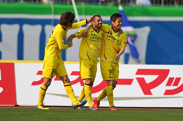 未勝利同士の一戦は柏が制す