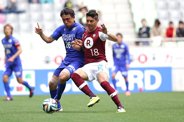 神戸の３連勝に貢献したマルキーニョス