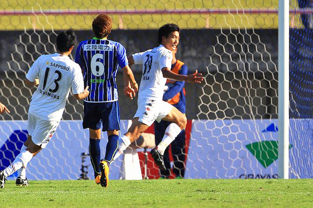 札幌、3試合ぶりの白星