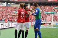 首位に導いた、阿部の決勝ヘッド