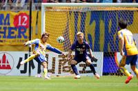 赤嶺の技ありボレーで仙台４連勝！