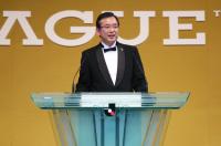 Ｊリーグアウォーズの開会を宣言する村井チェアマン