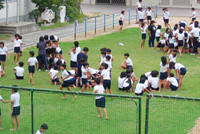 組体操の練習の様子