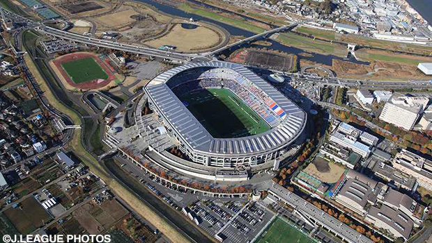 日産スタジアム