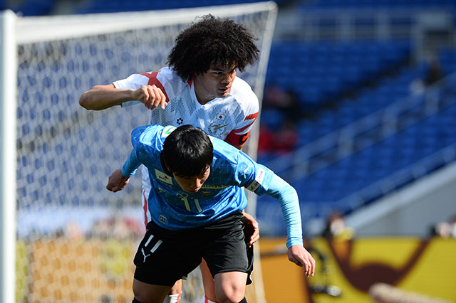 川口 達也が挙げた1点を守り抜いた川崎Ｆ U-18が、チェイス　アンリらを擁する高校選抜を1-0で破った。