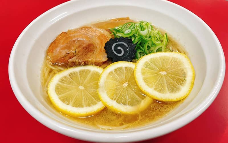 濃厚鶏そばレモンのチカラ