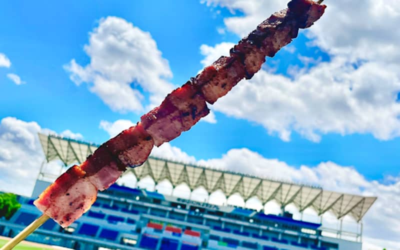 厚切りベーコン串