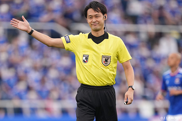 家本 政明審判員が今シーズンでトップリーグ担当審判員から勇退 ｊリーグ Jp