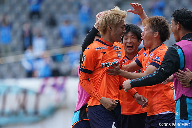 FC大阪を下した富山が暫定首位に浮上！