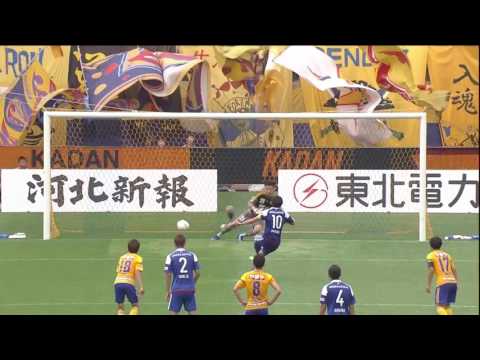 中村 俊輔 （横浜FM）冷静にGKの動きを読みPKを沈める【ゴール動画：GS 第7節 仙台vs横浜FM】