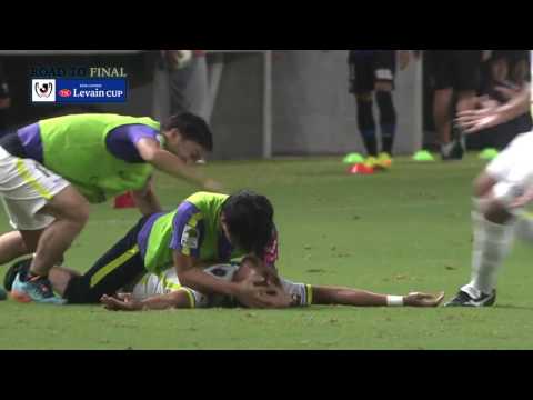 森﨑 浩司（広島）芸術的FKを叩き込んで同点に追いつく【ゴール動画：準々決勝 第2戦 Ｇ大阪vs広島】