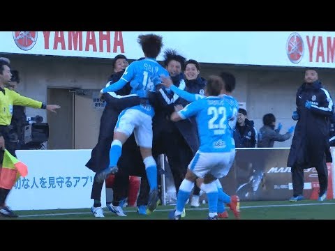 ゴール：磐田vs東京Ｖ 小川 航基（磐田）が自ら獲得したPKのチャンスで相手GKの逆を突くシュートを流し込み、ホームの磐田が前半終盤に貴重な先制ゴールを獲得！【決定戦】