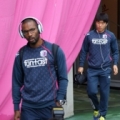 [ J1：第33節 Ｃ大阪 vs 鹿島 ]　ヤンマースタジアム長居入りしたＣ大阪のカカウ選手。ホーム5...