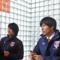 [ J1：第34節 大宮 vs Ｃ大阪 ]　本日の選手ふれあいイベントには、増田誓志選手(右)と大山啓...