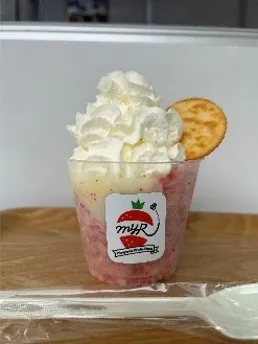 ルヴァンコラボ　氷果削りいちご